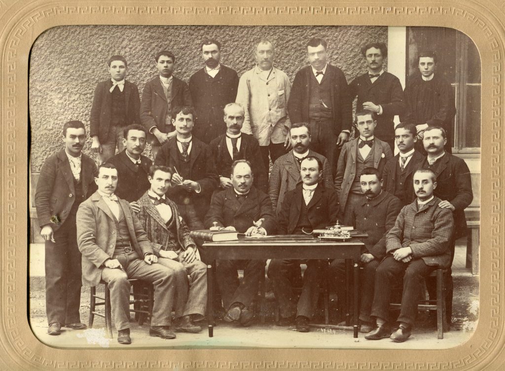 les cadres de l'usine brusson