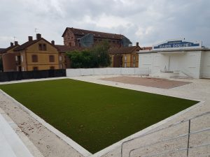 nouvelle vie pour piscine et bains douches