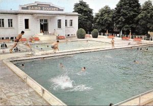 piscine et bains douches