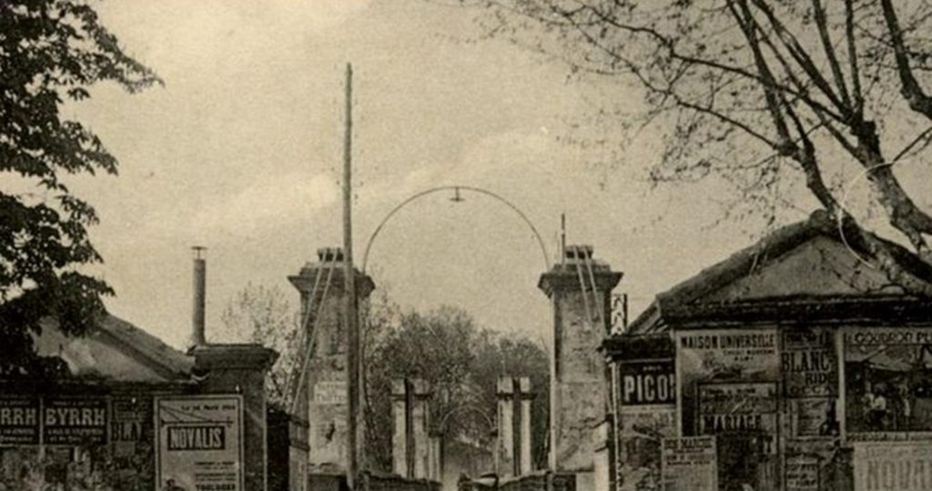 entree pont rive droite