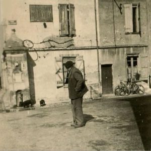fontaine sous pilier